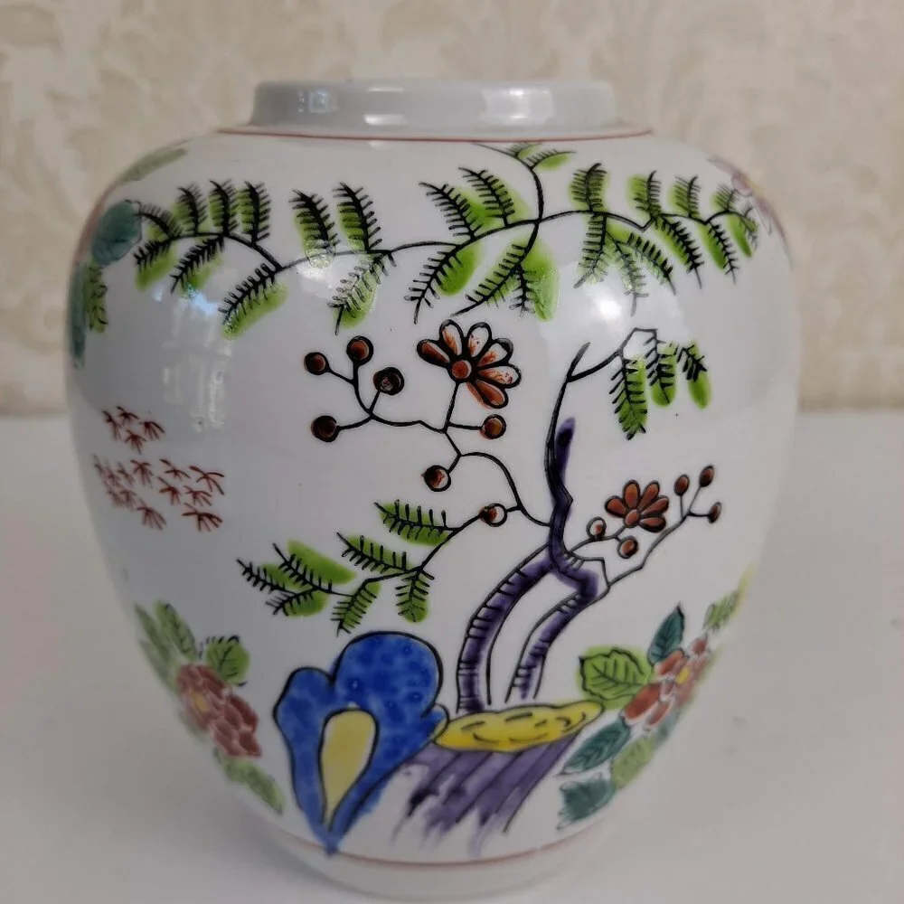 Japanese Porcelain Vase Floral Flying Crane Traditional Heygill Import